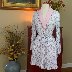 Laura Ashley Bathrope